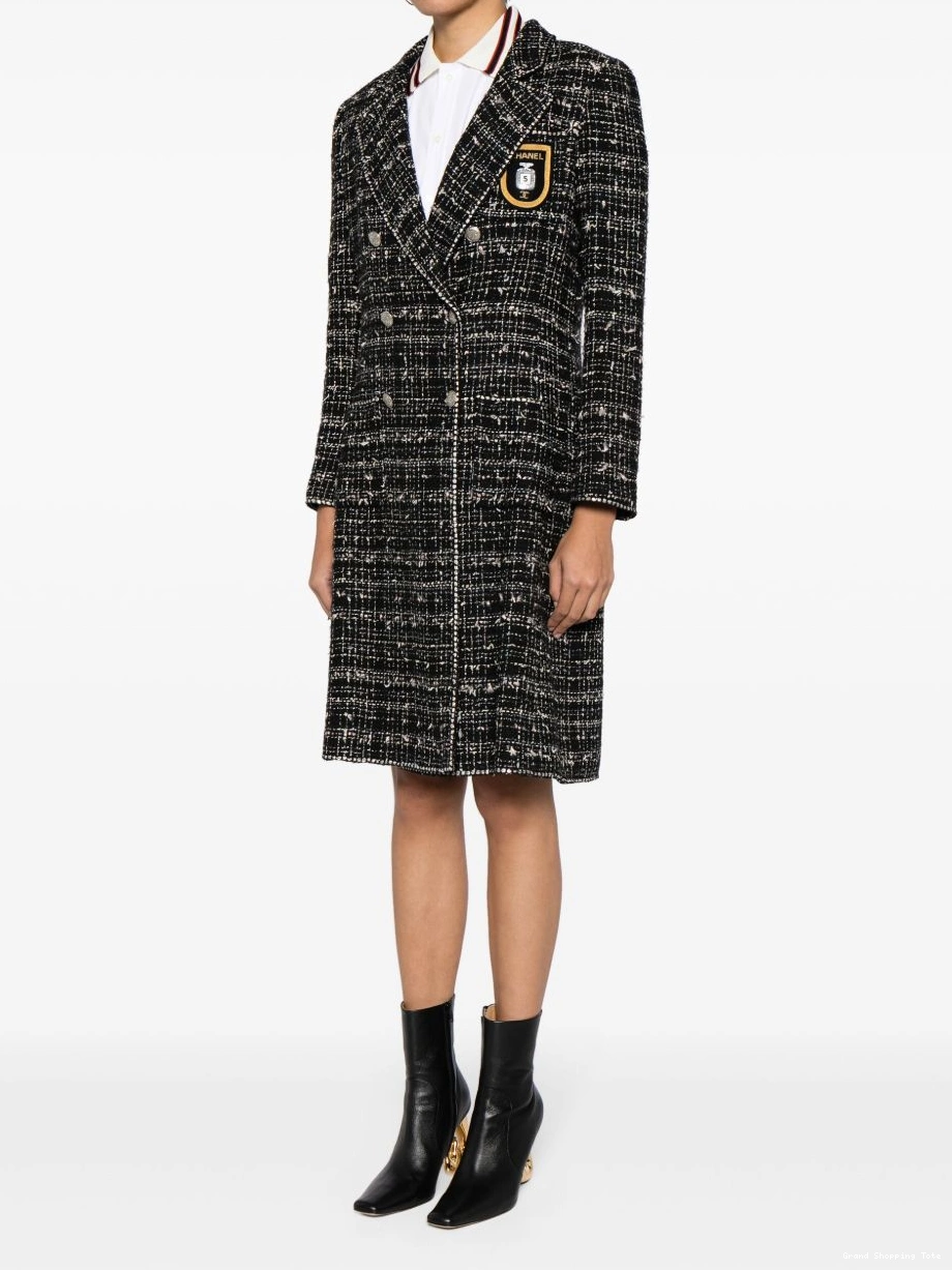 Cheap 2005 CHANEL Women crest-applique coat tweed 0304